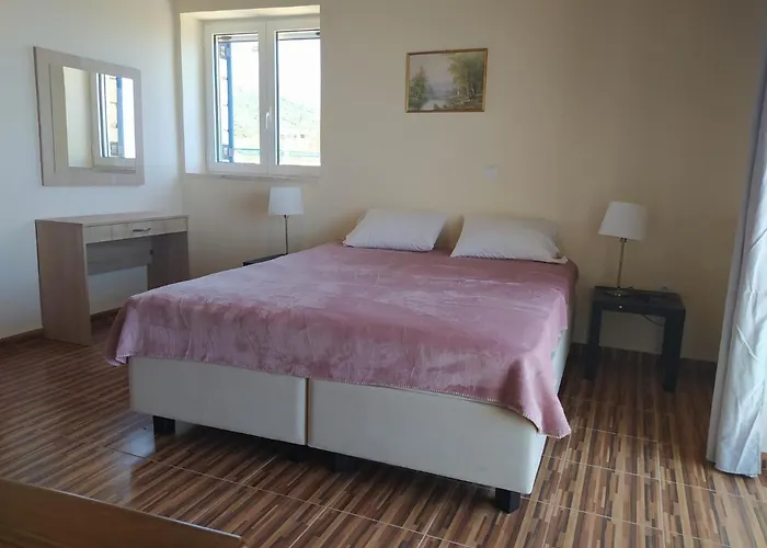 Neohori 2 Lägenhet Stoúpa